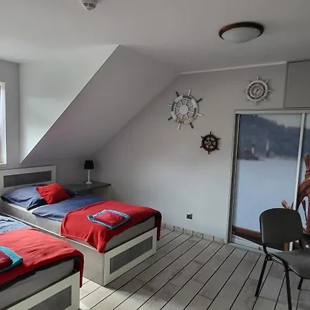 Przystan Kapitanat *