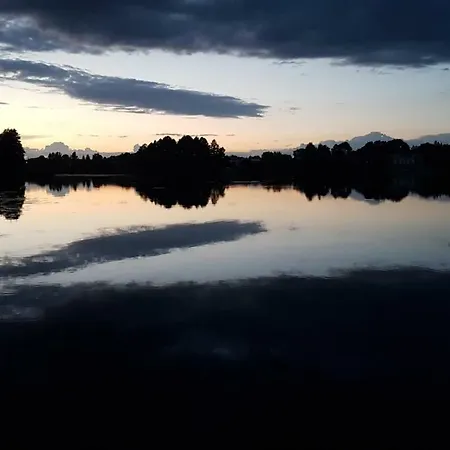 Przystan Kapitanat Accommodatie bij particulieren Szczecinek